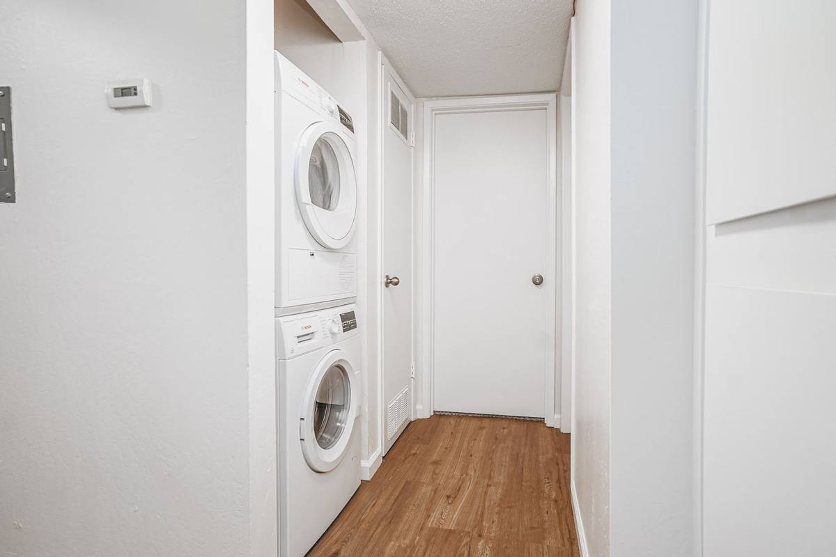 Apartment for rent at 6131 Montecito Blvd, Santa Rosa, CA 95409