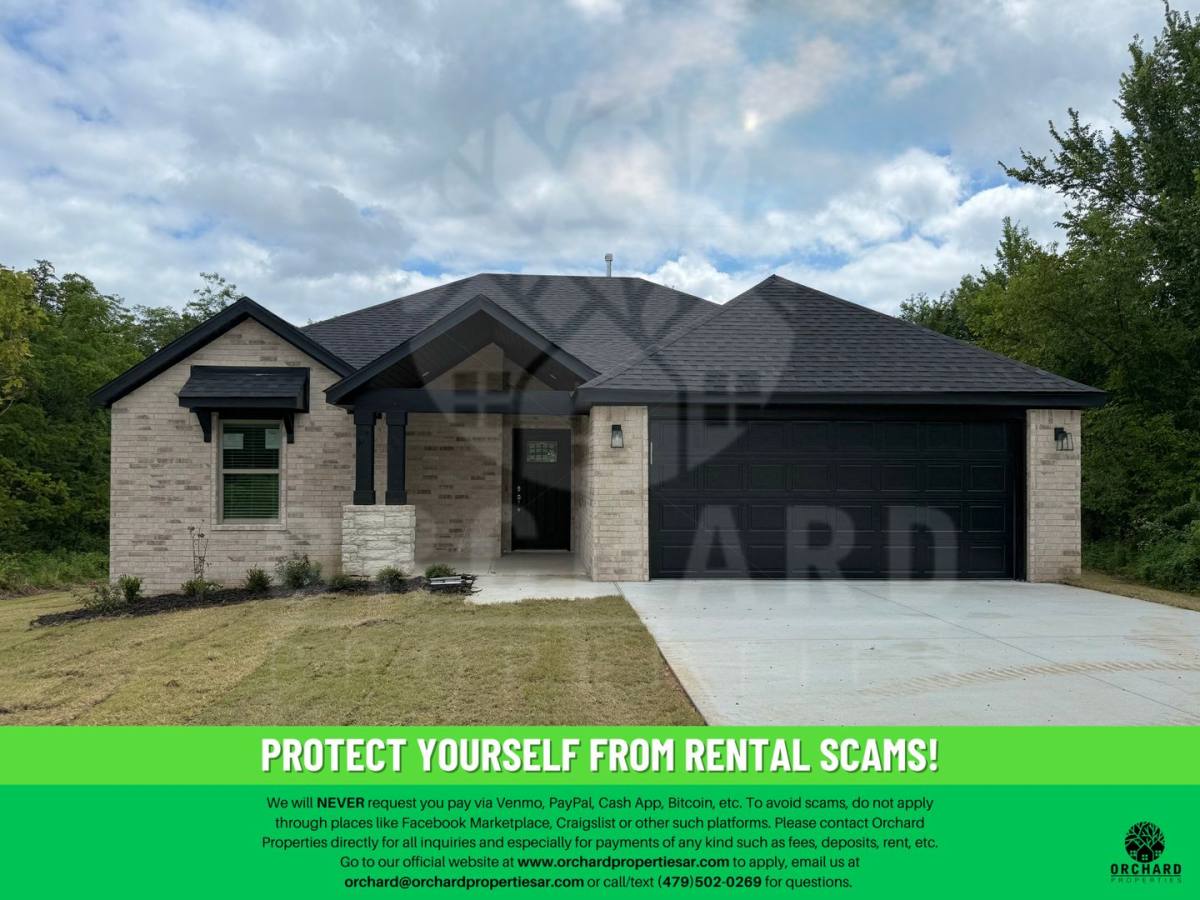 House for rent at 15 Taransay Dr, Bella Vista, AR 72715