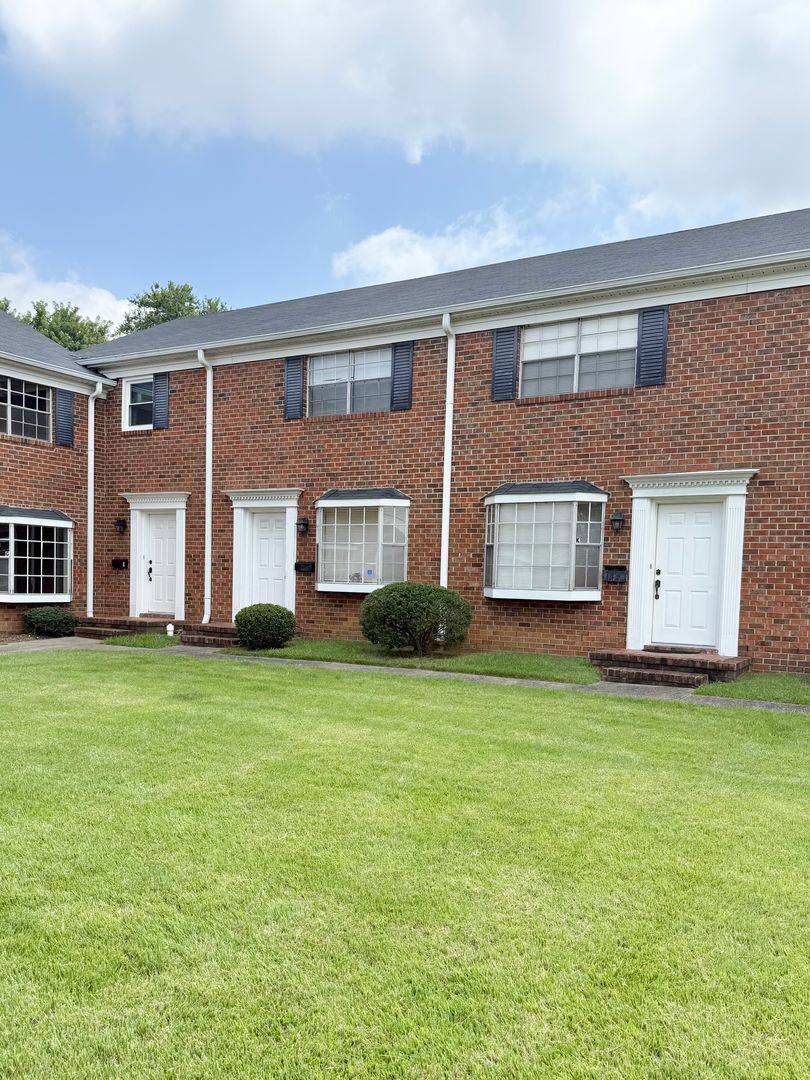 House for rent at 1723 E Cone Blvd #H, Greensboro, NC 27405