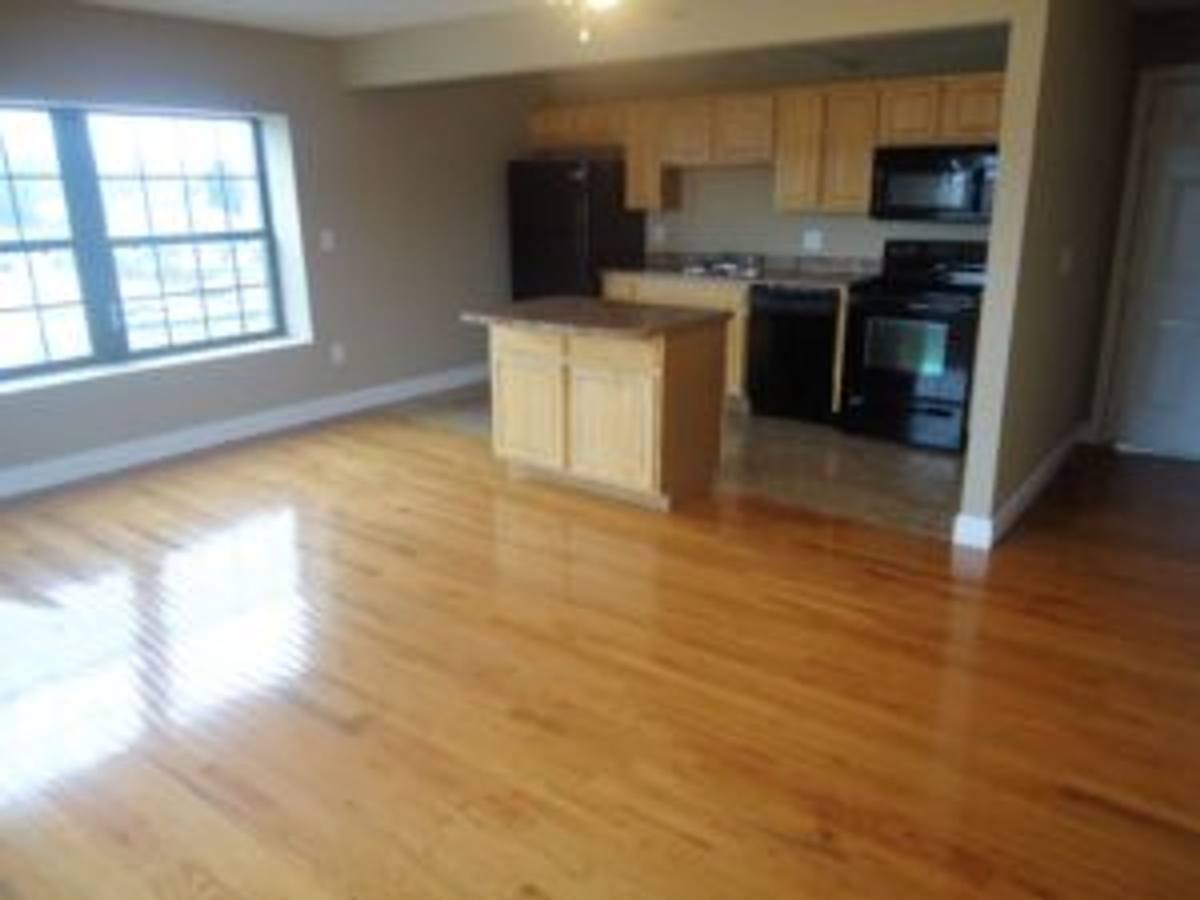 Apartment for rent at 405 W Watauga Ave, Johnson City, TN 37604