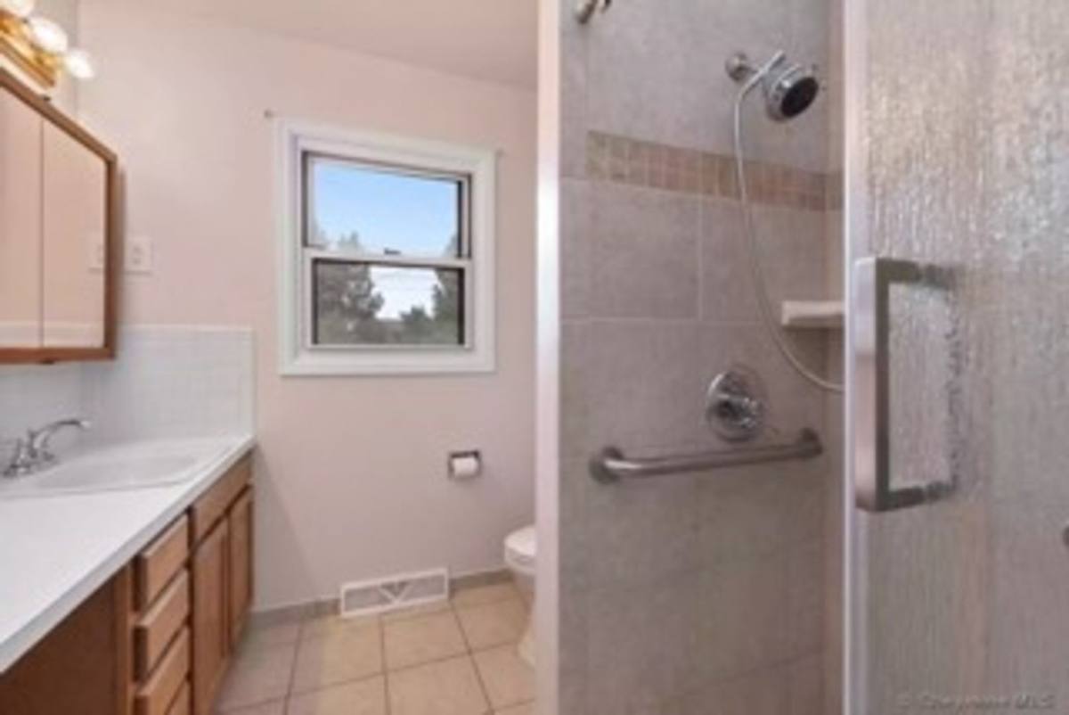 House for rent at 6122 Shannon Ave, Cheyenne, WY 82009