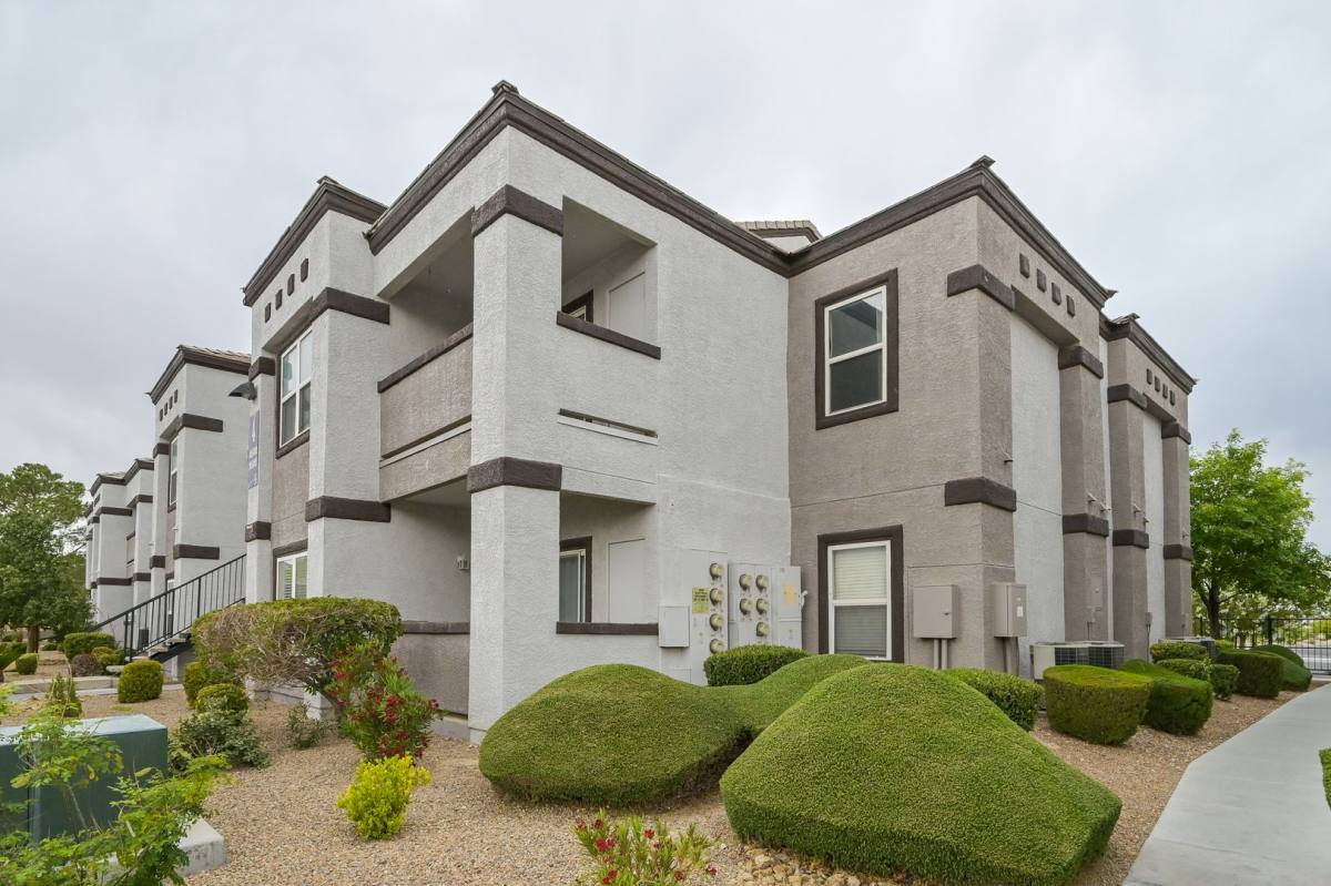 Condo for rent at 7255 W Sunset Rd, Las Vegas, NV 89113