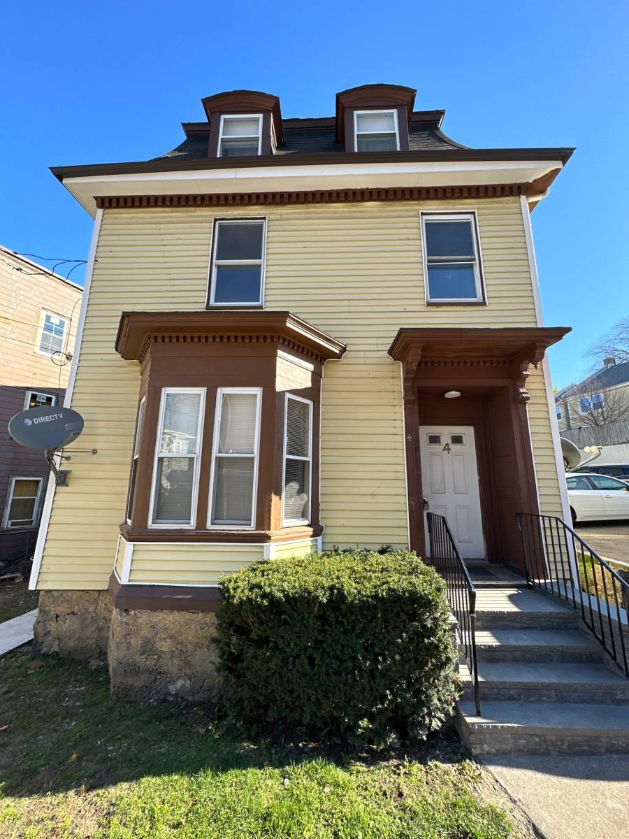 Apartment for rent at 4 Fountain St, Roxbury, MA 02119