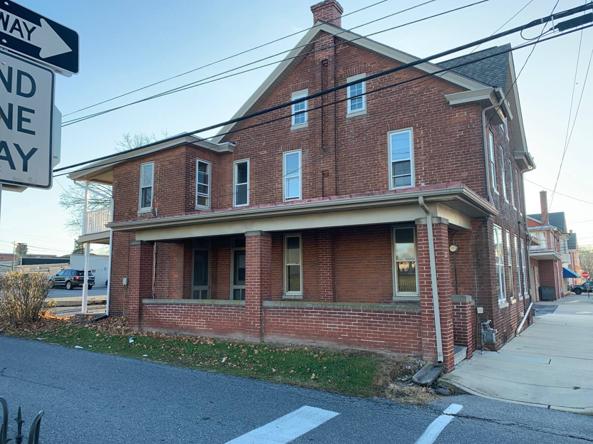 House for rent at 26 E Park St, Elizabethtown, PA 17022