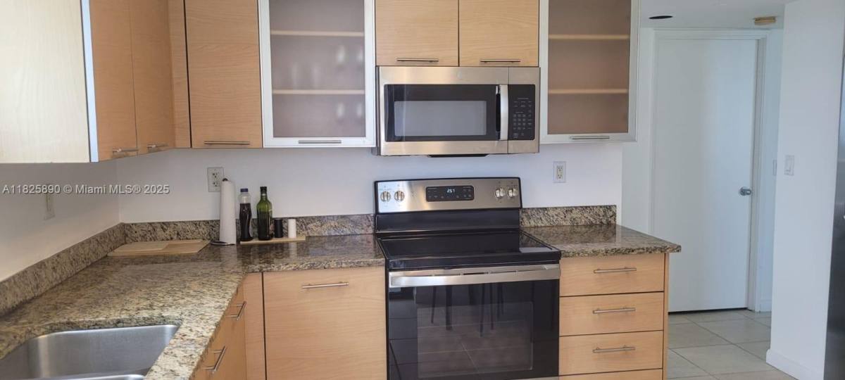 House for rent at 3300 NE 191st St, Miami, FL 33180