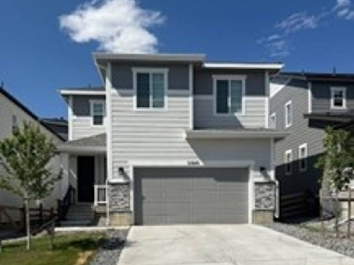 House for rent at 21045 E Radcliff Place, Aurora, CO 80015