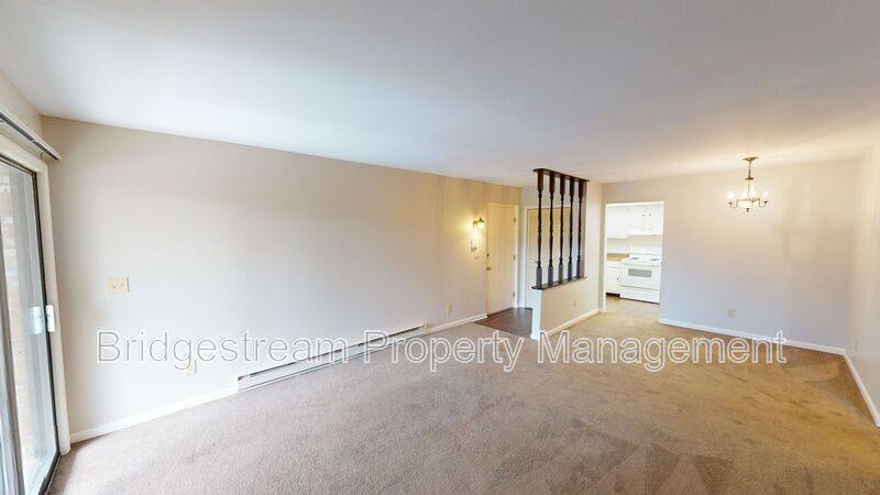 Apartment for rent at 441 N Broadway St #7, Dayton, OH 45426