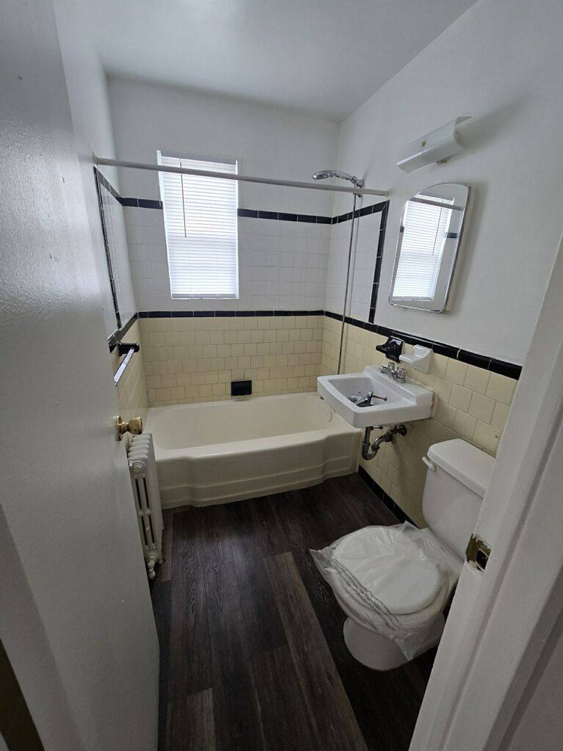 Apartment for rent at 214 Kenilworth Ave NE, Washington, DC 20019