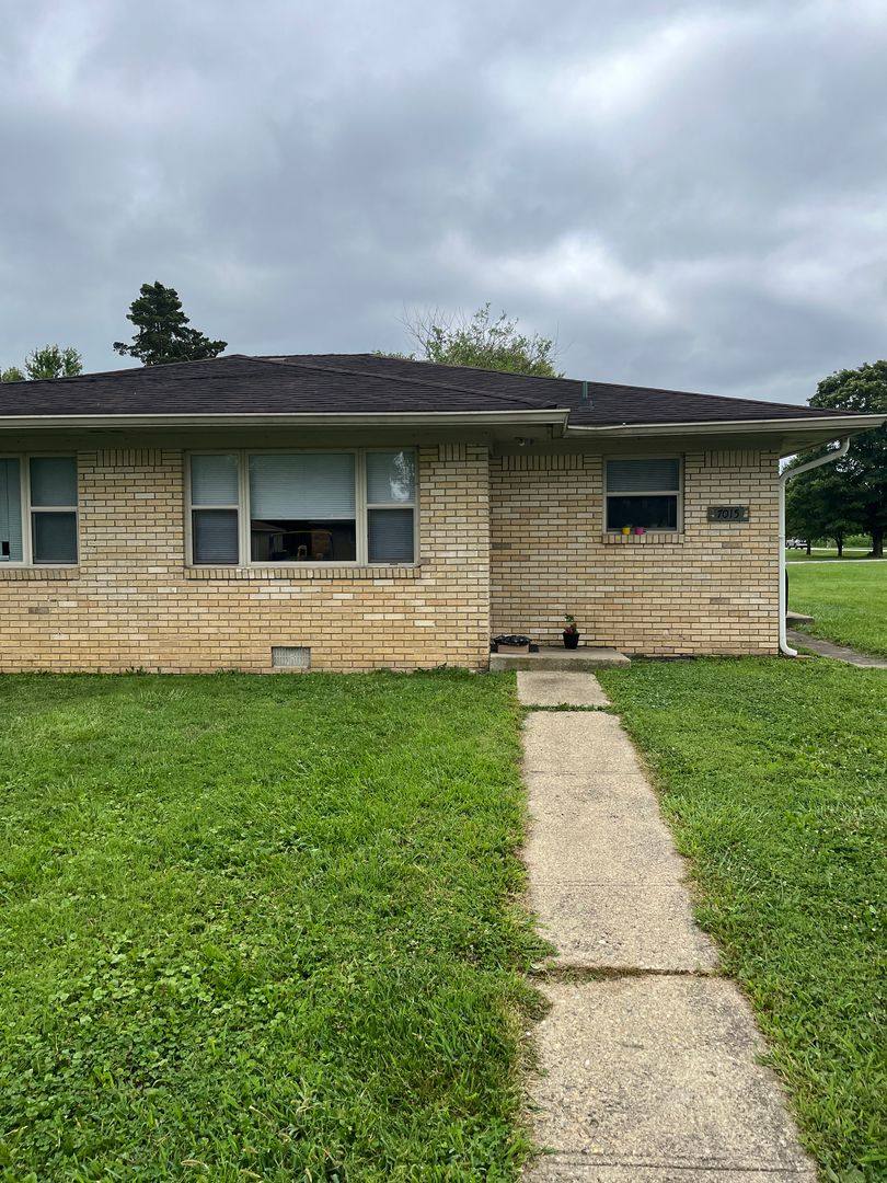 Apartment for rent at 7015-7017 N Manor Dr, Brownsburg, IN 46112