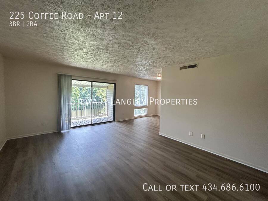 Apartment for rent at 225 Coffee Rd #12, Lynchburg, VA 24503
