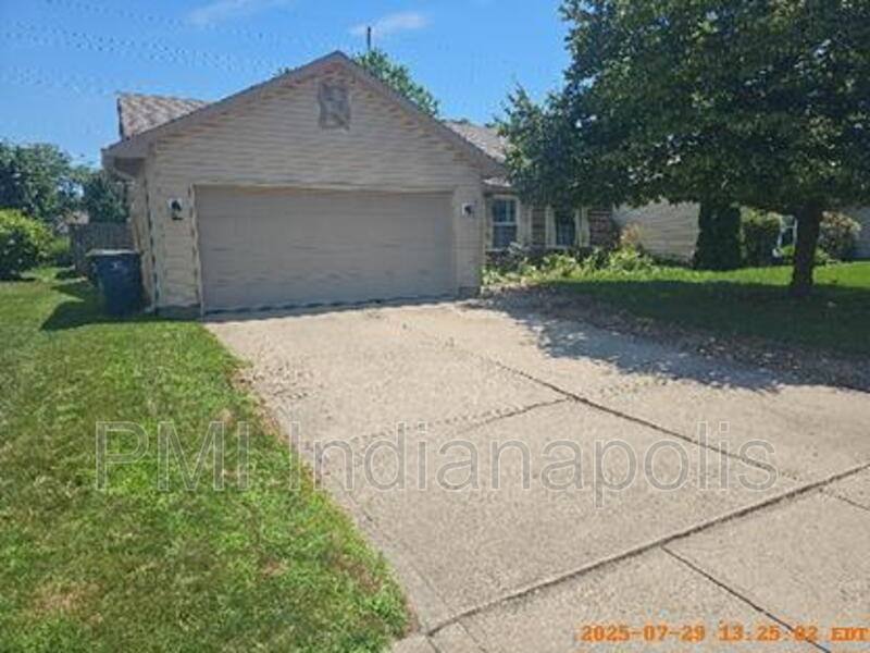 House for rent at 13015 Wingstem Court, Fishers, IN 46038