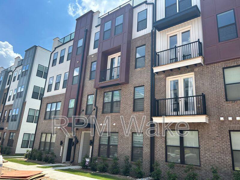 Condo for rent at 1235 Shaw View Alley #201, Raleigh, NC 27601