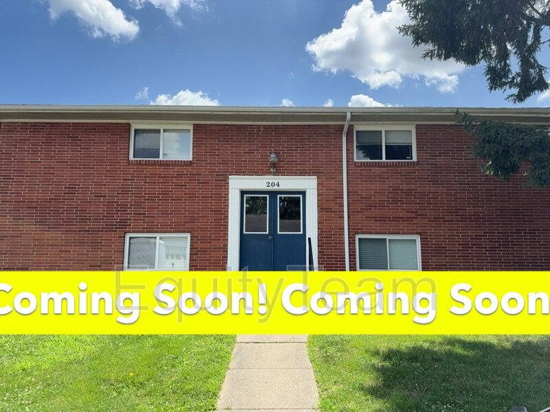 Apartment for rent at 204 N 10th St #D, Miamisburg, OH 45342