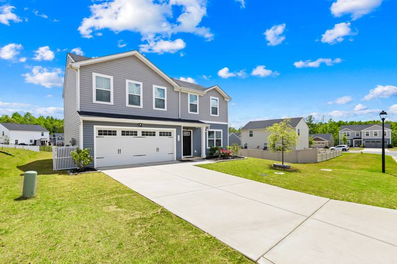 House for rent at 110 Weymouth Ave, Troutman, NC 28166