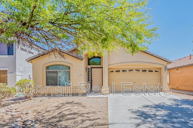 House for rent at 1279 W Jersey Way, San Tan Valley, AZ 85143