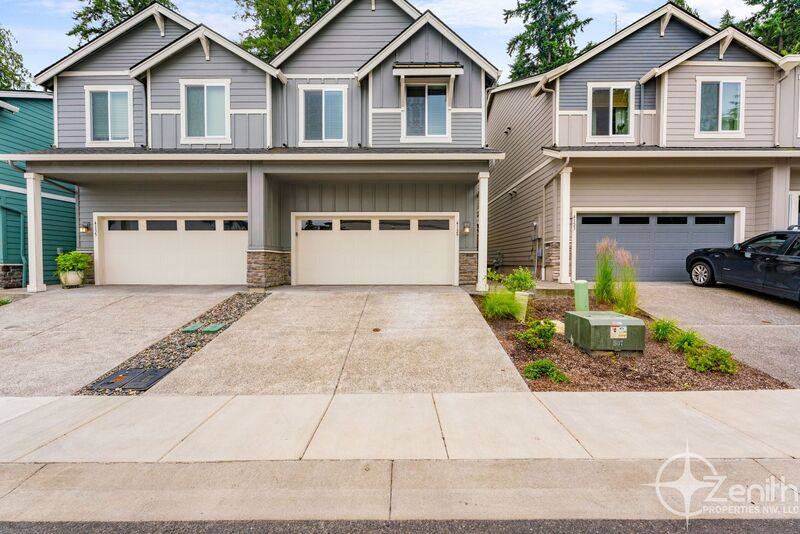 Townhouse for rent at 4129 S Canyon View Circle, Ridgefield, WA 98642