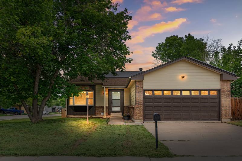 5991 W 68th Ave, Arvada, CO 80003