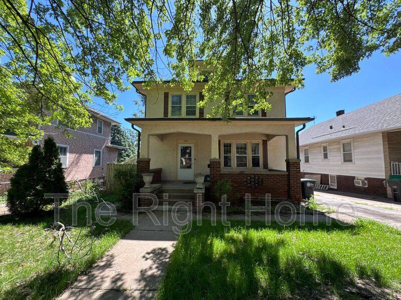 House for rent at 1521 Park Wild Ave, Omaha, NE 68108