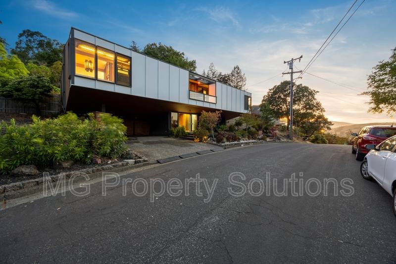 House for rent at 100 Wimbledon Way, San Rafael, CA 94901