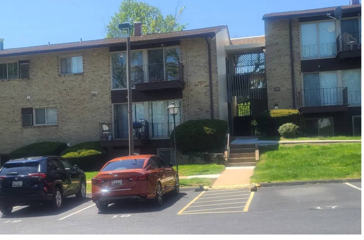 Apartment for rent at 131 N Bend Rd, Baltimore, MD 21229