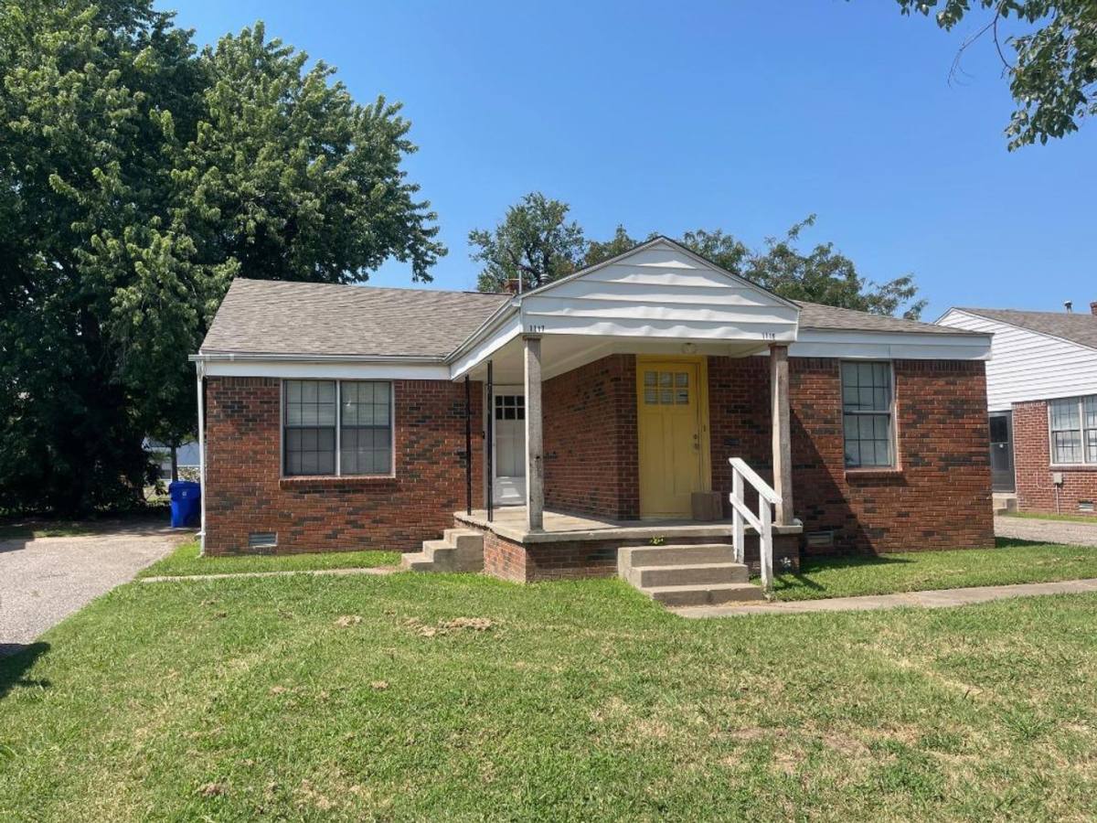 House for rent at 1117 Arkansas St, Norman, OK 73071