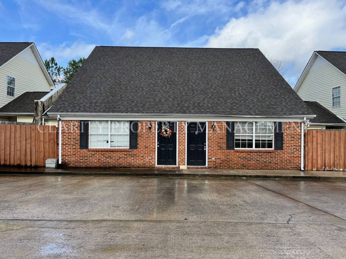 Apartment for rent at 3413 Peerless Rd, Cleveland, TN 37312
