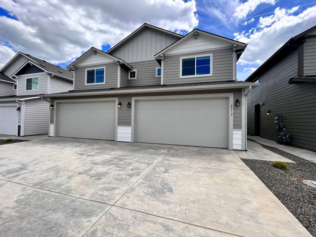 Apartment for rent at 4714-4716 E Fairview Ave, Spokane, WA 99217