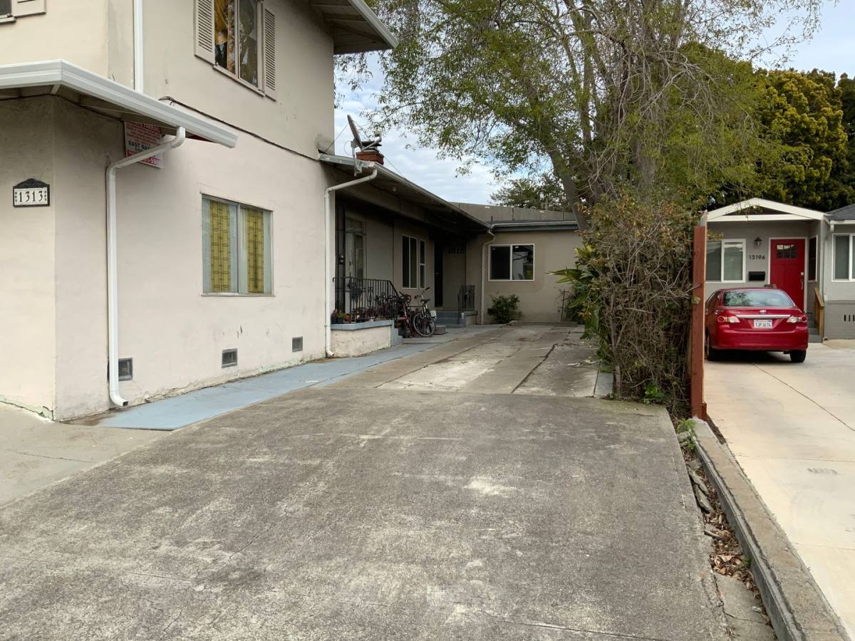 Apartment for rent at 1311 Curtis St, Berkeley, CA 94702