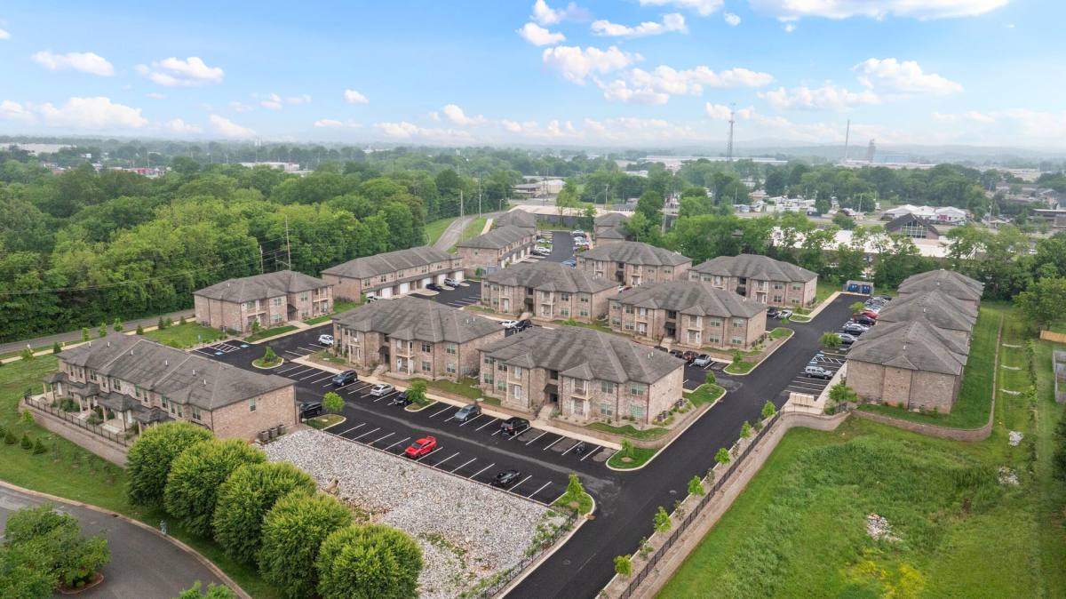 Apartment for rent at 945 Riverbend St, Bowling Green, KY 42104