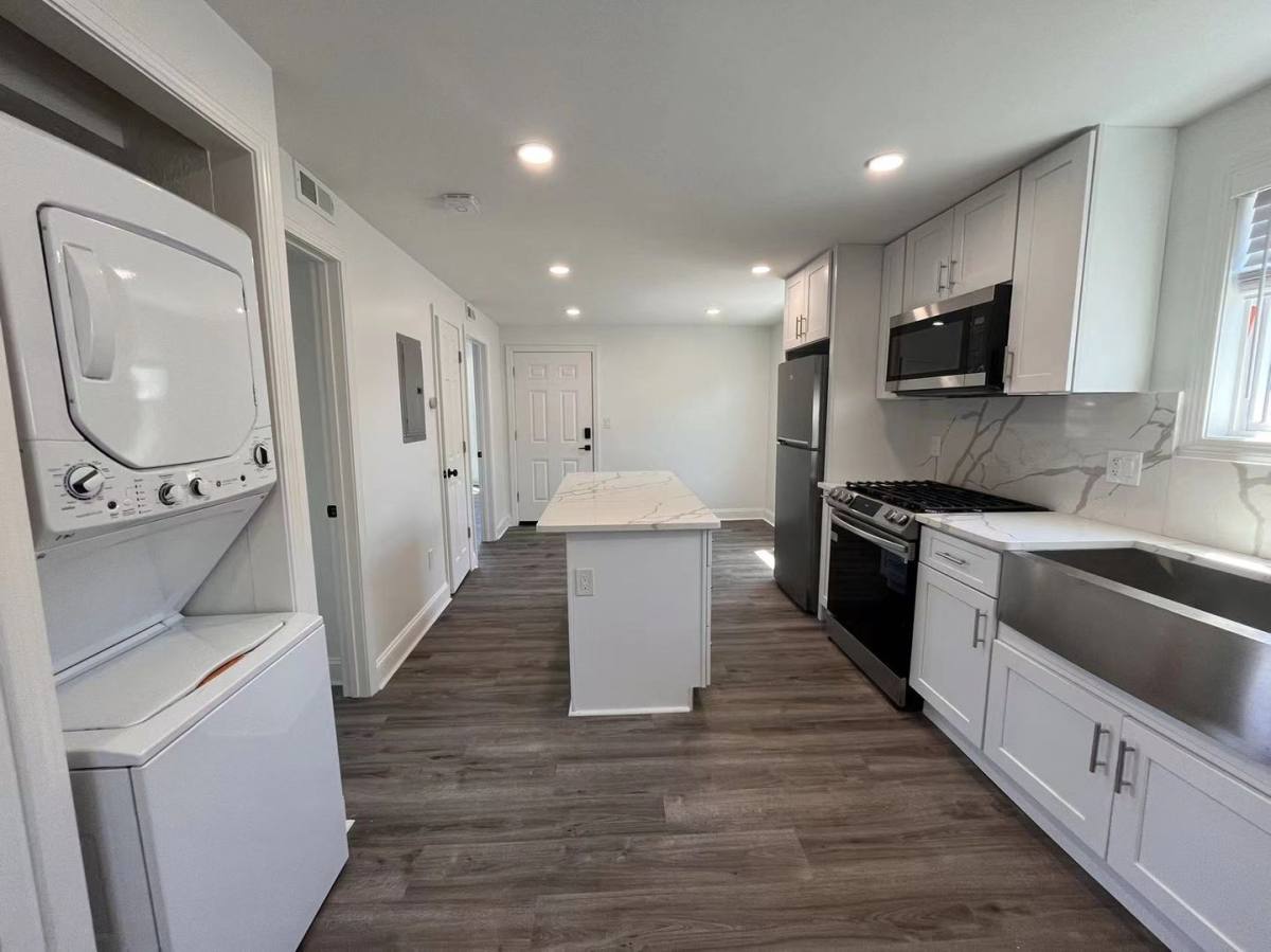 Apartment for rent at 334 Lowell St #A1, Somerville, MA 02145