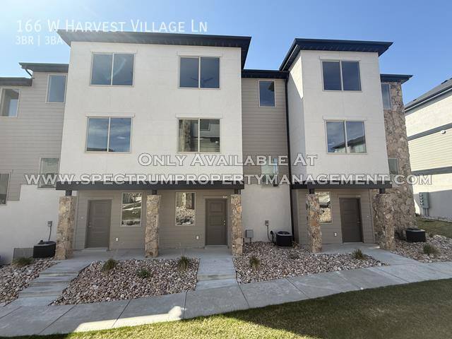 Townhouse for rent at 166 W Harvest Village Lane, Saratoga Springs, UT 84045