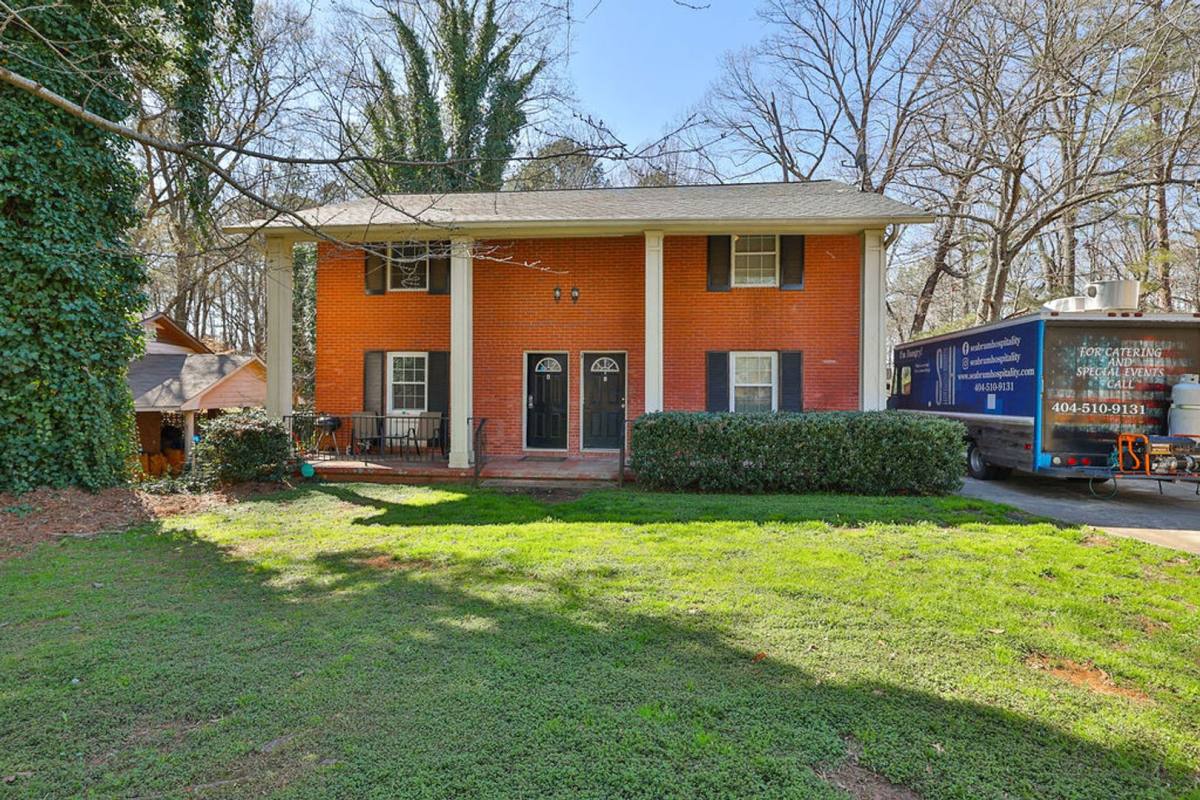 House for rent at 34 Candlelight Lane #B, Atlanta, GA 30331