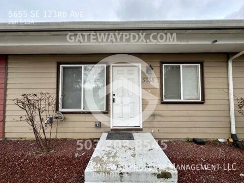 Apartment for rent at 5655 SE 123rd Ave, Portland, OR 97236