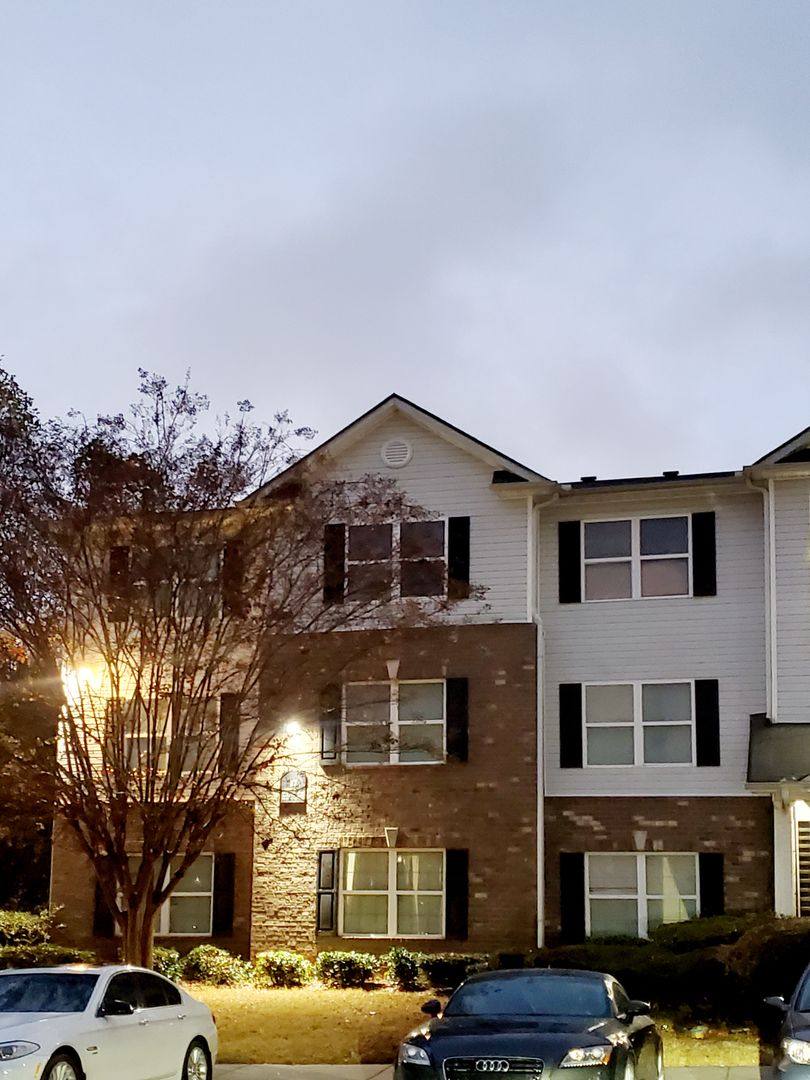 Condo for rent at 17301 Waldrop Cove, Decatur, GA 30034