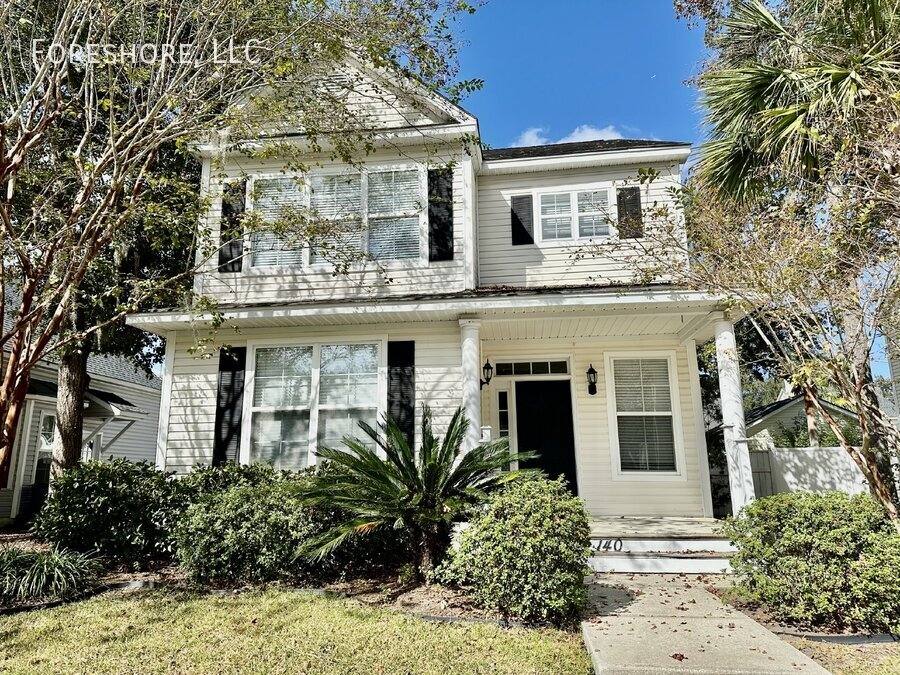 House for rent at 140 Regent Ave, Bluffton, SC 29910