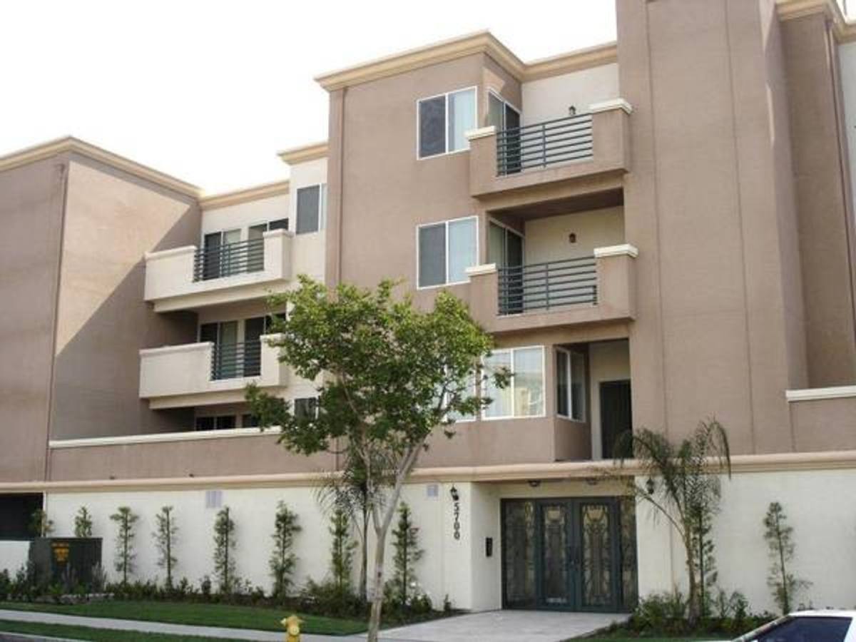 Apartment for rent at 5700 Laurel Canyon, Valley Village, CA 91607