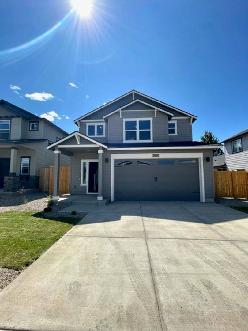 House for rent at 62829 Cranbrook Place, Bend, OR 97701