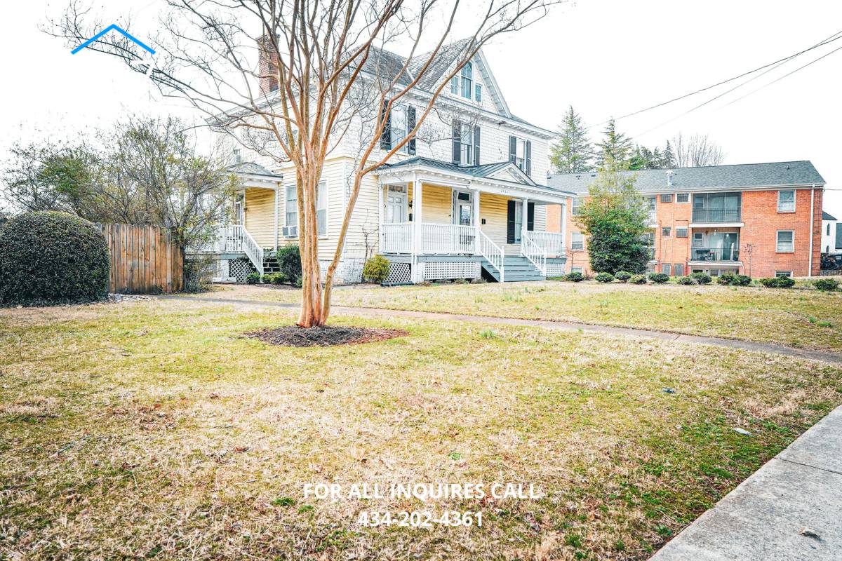 Apartment for rent at 2461 Rivermont Ave, Lynchburg, VA 24503