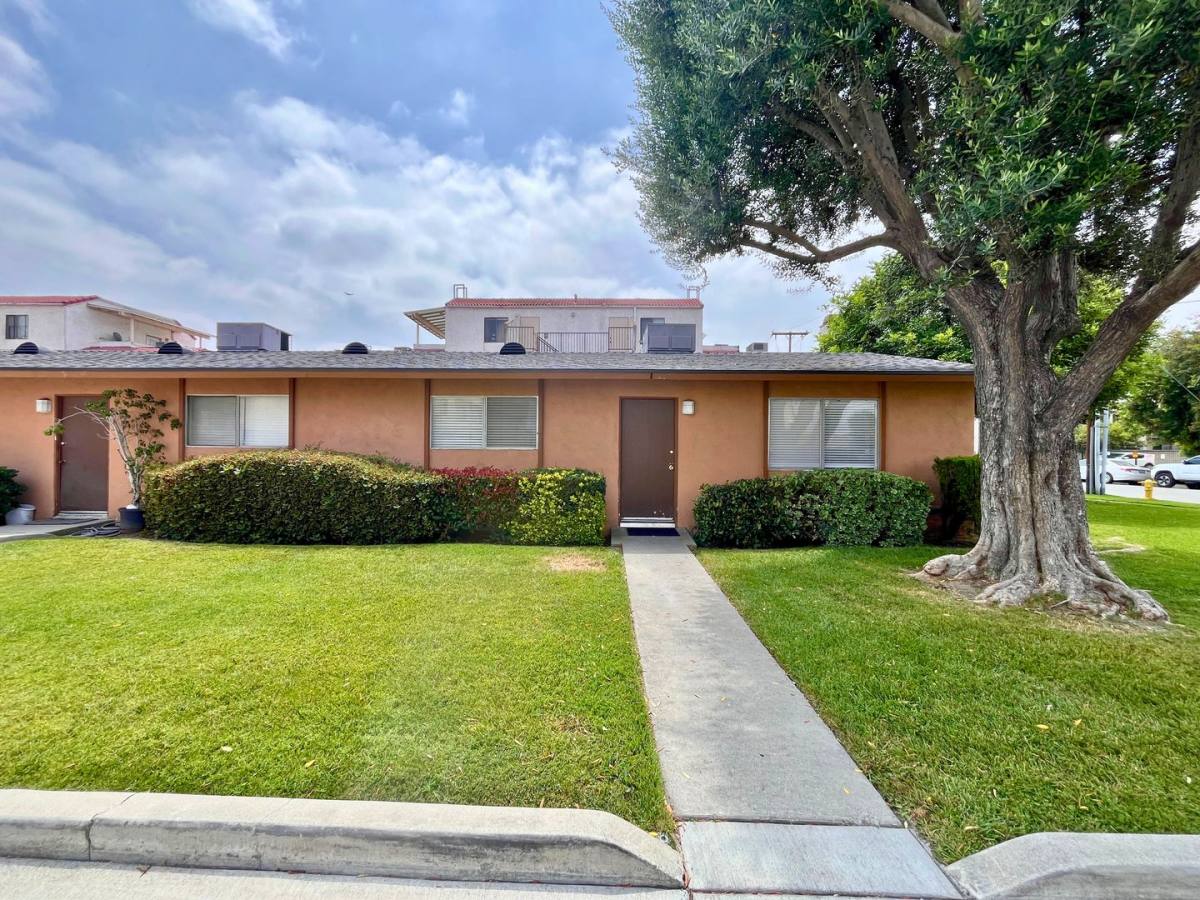 Apartment for rent at 13441 Tracy St, Baldwin Park, CA 91706