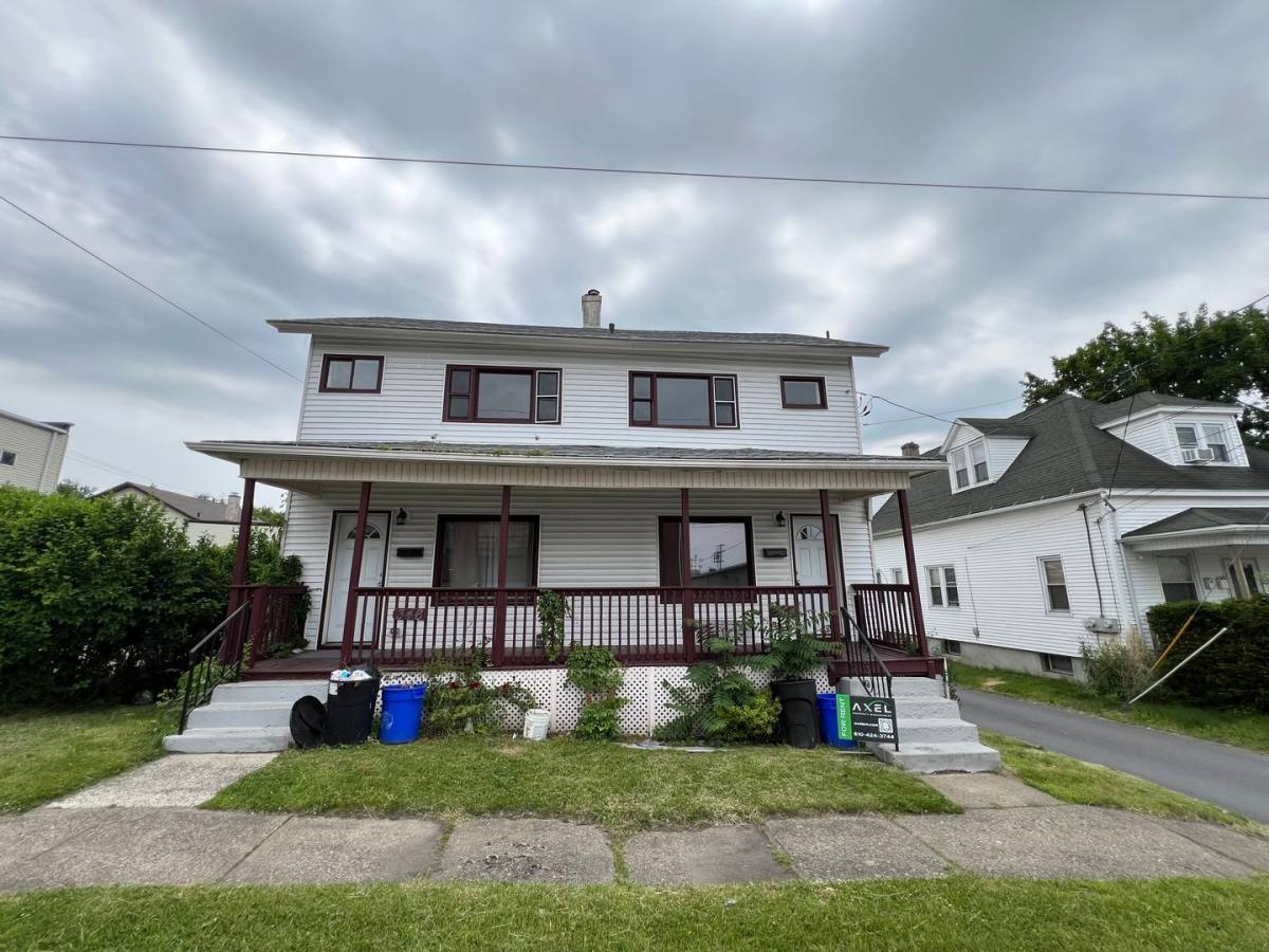 Apartment for rent at 344 Pear St, Scranton, PA 18505