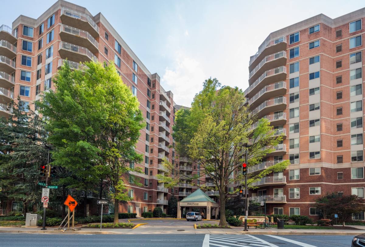 Condo for rent at 7500 Woodmont Ave, Bethesda, MD 20814