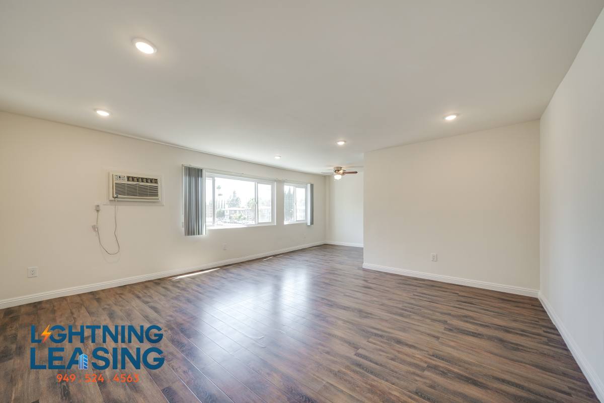 Apartment for rent at 6543 Sepulveda Blvd #111C, Van Nuys, CA 91411