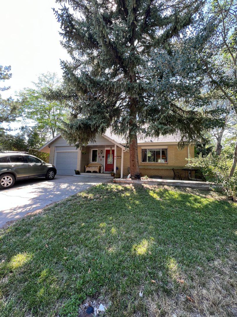 House for rent at 765 Gilpin Dr, Boulder, CO 80303