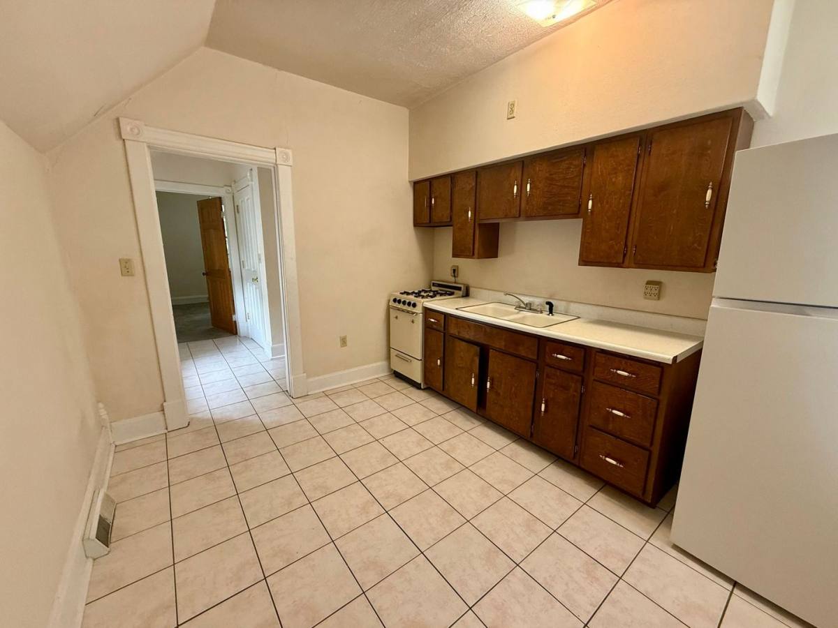 Apartment for rent at 910 S 6th Ave, Wausau, WI 54401