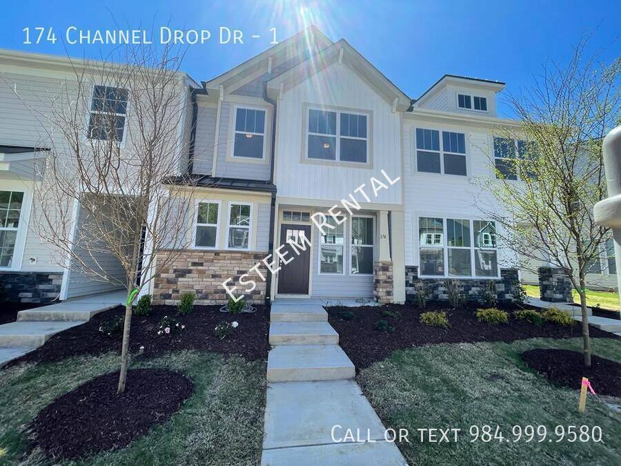 Townhouse for rent at 174 Channel Drop Dr #1, Clayton, NC 27520