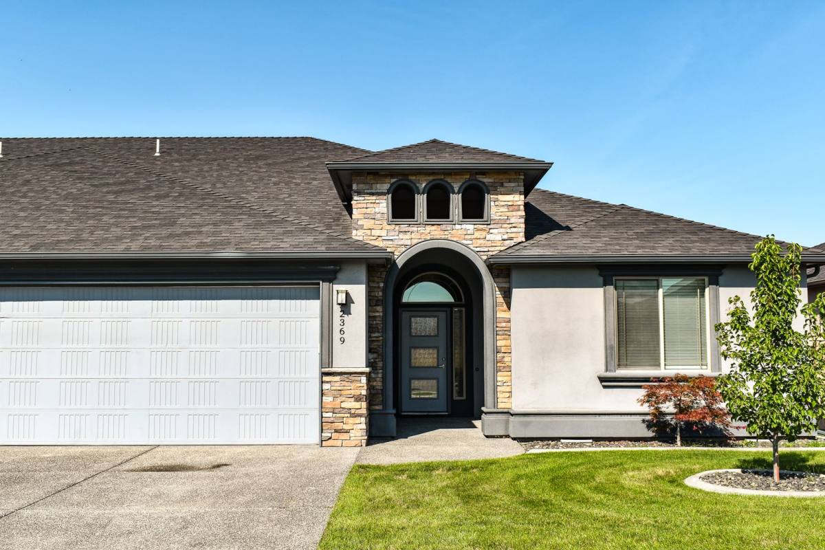House for rent at 2369 Delle Celle Dr, Richland, WA 99354