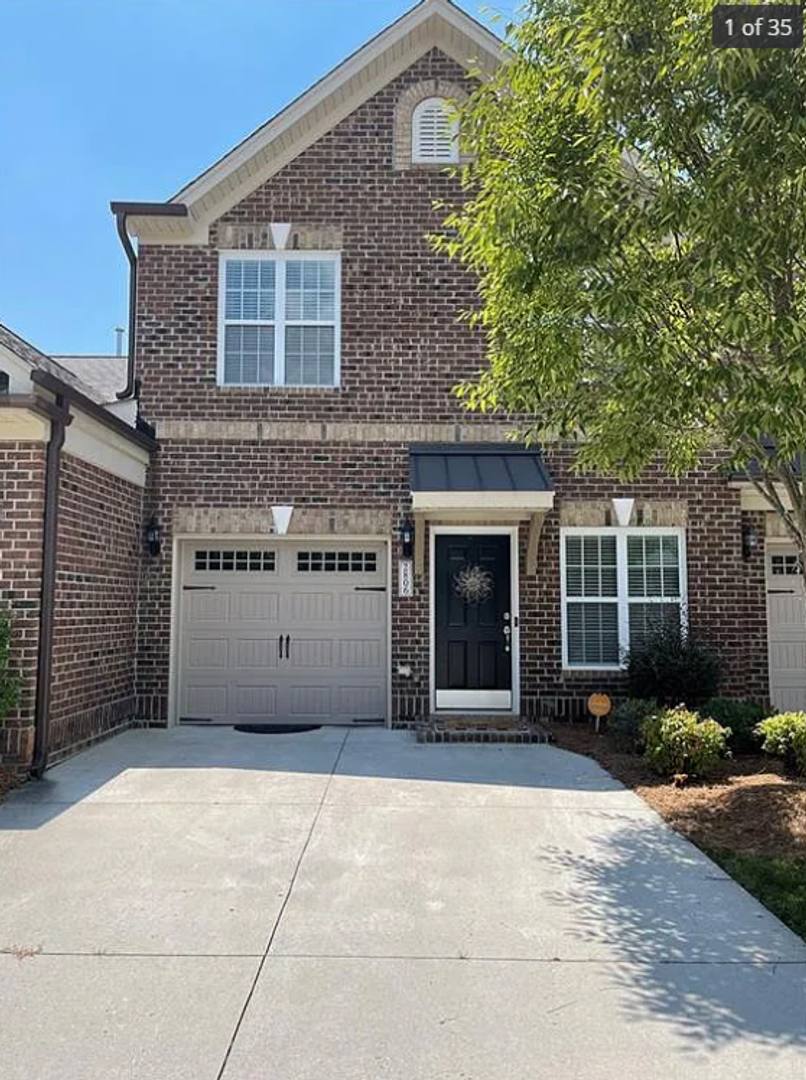 Townhouse for rent at 2806 Grove Park Dr, Burlington, NC 27215