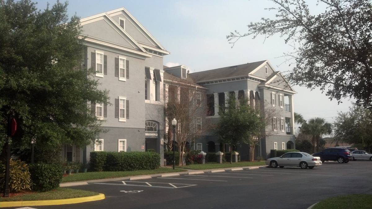 Apartment for rent at 3561 Conroy Rd, Orlando, FL 32839