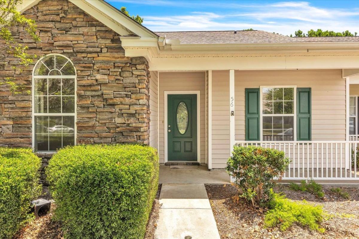 Townhouse for rent at 56 Stonelake Circle, Savannah, GA 31419