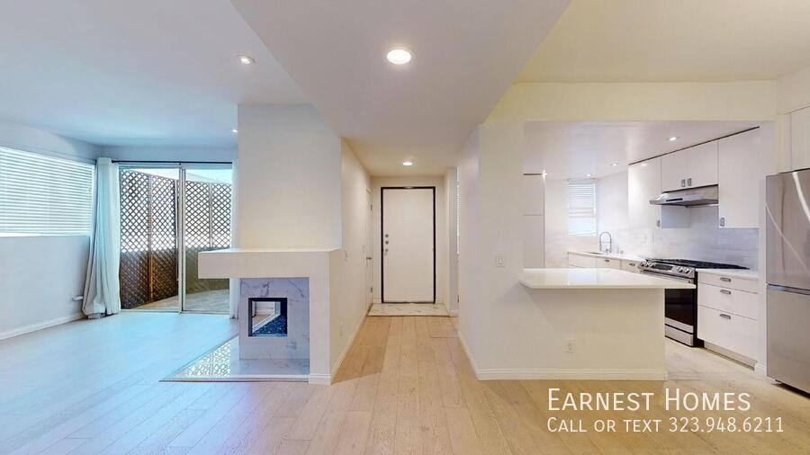 Condo for rent at 4557 Haskell Ave #105, Encino, CA 91436